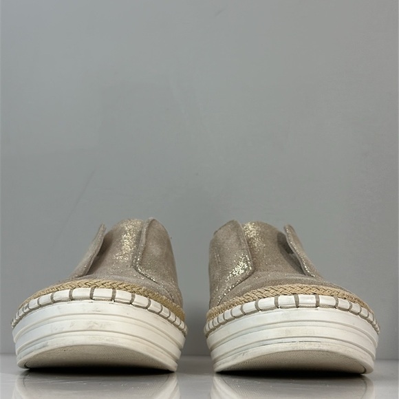 J Slides Karla Gold Brushed Leather Casual Slip On Sneakers Size 7.5 - Picture 3 of 15